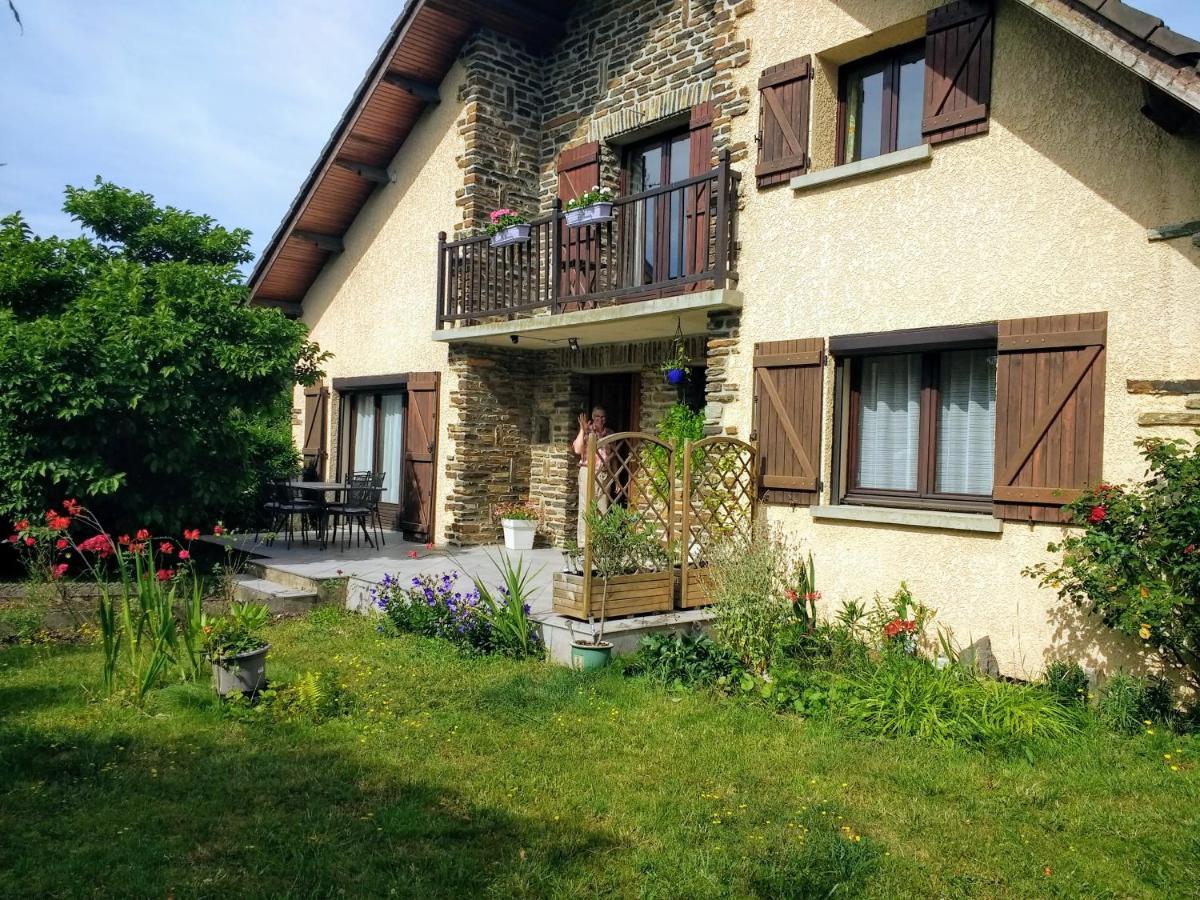Revin  Les Ecureuils B&B 외부 사진