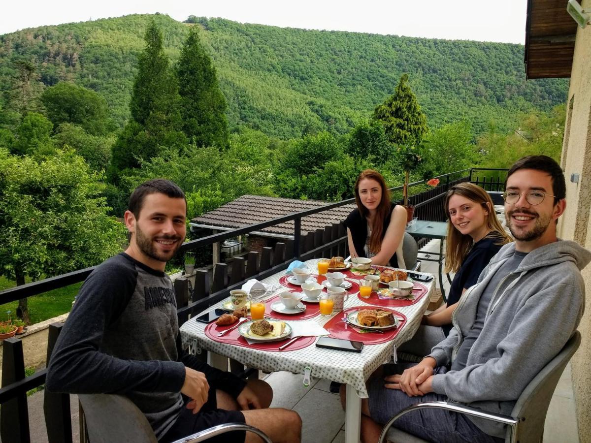 Revin  Les Ecureuils B&B 외부 사진