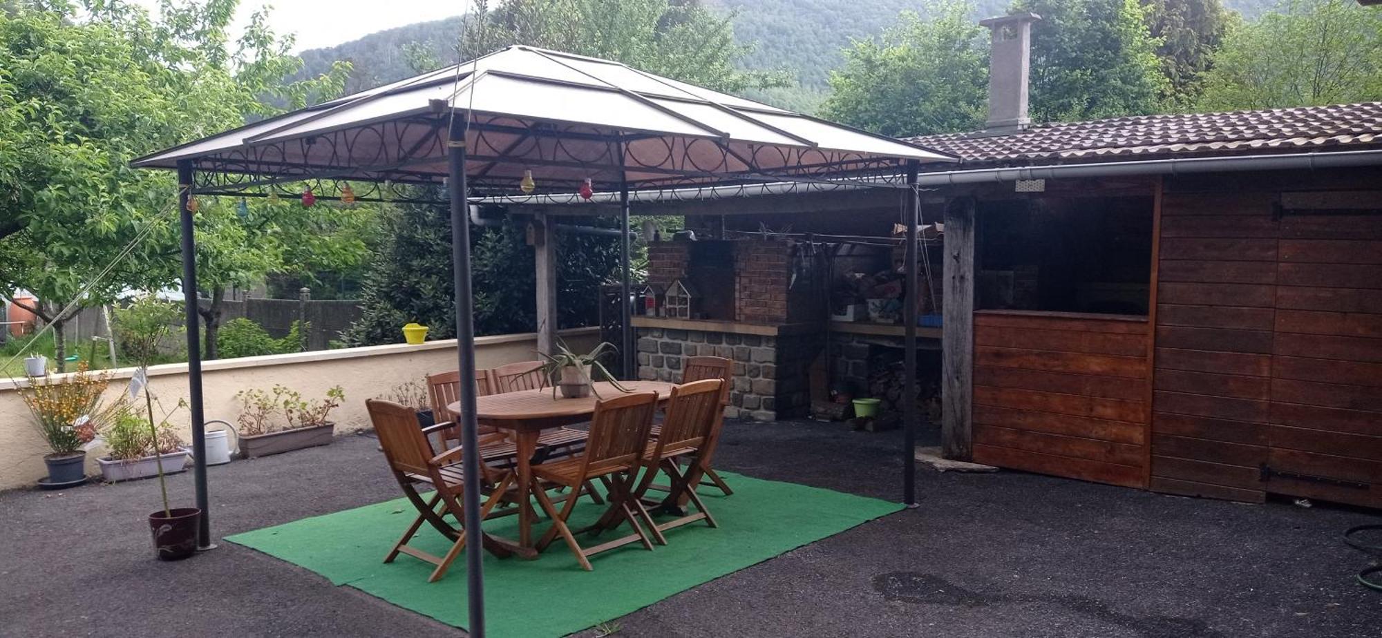 Revin  Les Ecureuils B&B 외부 사진
